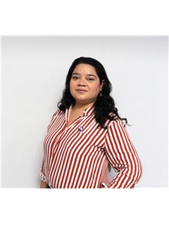 Associate - Clarissa Maldonado - RE/MAX CLASSIC