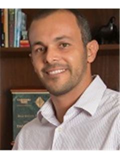 Makelaar - Mario Matarrita - RE/MAX PURA VIDA