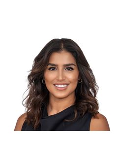 Mona Mirzaie - RE/MAX CAYMAN ISLANDS