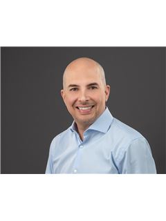 Mario Arrue - RE/MAX PARADISE ISLAND ESTATES