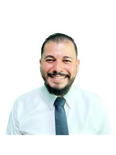 Makelaar - Diego Leonidas - RE/MAX TIERRA DEL ORO