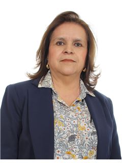 Nepremičninski posrednik - Doris Gallardo - RE/MAX CAPITAL