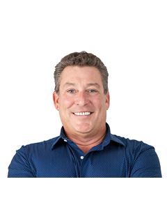 Craig Bosio - RE/MAX CAYMAN ISLANDS