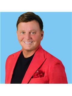 Associate - Stephen Moran - RE/MAX ELITE Montego Bay