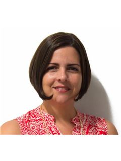 Makelaar - Eilyn Dagnesses - RE/MAX OCEANSIDE REALTY