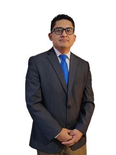 Associate - Rene Carcamo - RE/MAX CAPITAL