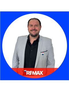 Associate - Jean Loria - RE/MAX FORTALEZA 360