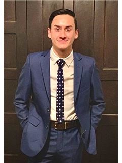 Associate - Carlos Lam - RE/MAX PRIME