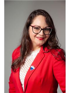 Associate - Cheryl Aguirre - RE/MAX TERRA 503