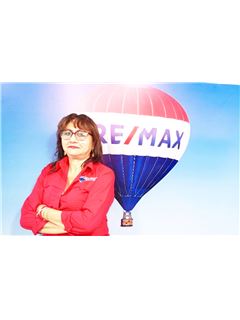 Associate - Brenda Obando - RE/MAX ORBIS INMOBILIARIA