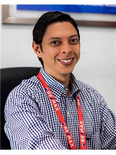 Asociado de Venta/Agente - Tonny Madrigal - RE/MAX CENTRAL