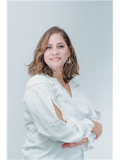 Associate - Ana Orozco - RE/MAX ORBIS INMOBILIARIA