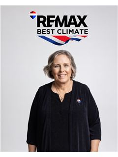 Shelly Goettl - RE/MAX BEST CLIMATE