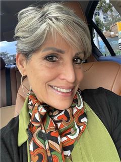 Associate - Brenda Del Rio - METRO/PLAYA