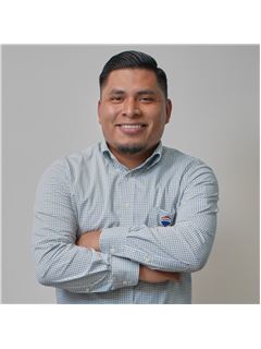Associate - Anthony Hun - RE/MAX DORADO