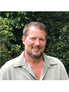 Makelaar - Christopher Schauer - RE/MAX WE SELL PARADISE