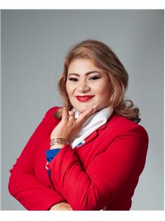 Makelaar - Ingrid Villeda - RE/MAX 503