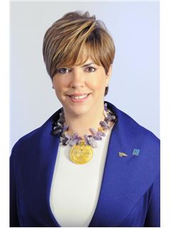 Associate - Kristina Fabregas - METRO/PLAYA