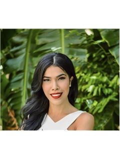Christina  Rathanum - RE/MAX BEST PRICED PROPERTIES