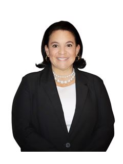 Associate - Andrea Watson - RE/MAX FORTALEZA 360