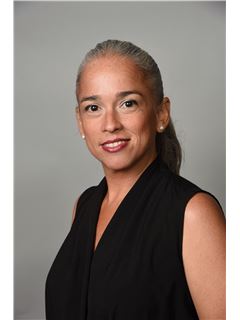 Gabriela Castillo - RE/MAX COASTAL PROPERTIES