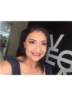 Asociado de Venta/Agente - Ana Salazar - RE/MAX TERRA