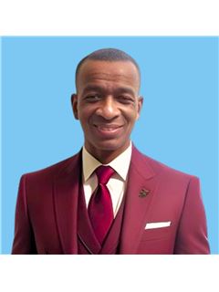 Makelaar - Denton Jones - RE/MAX ELITE REALTY 3