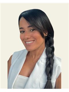 Veronica Osuna - RE/MAX PARADISE ISLAND ESTATES