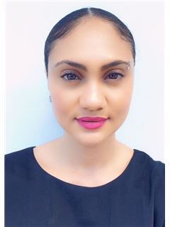 Danielle Thompson - RE/MAX RESULTS REALTY