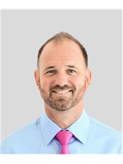 James Bovell - RE/MAX CAYMAN ISLANDS