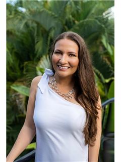 Makelaar - Jossie Koschny - RE/MAX OCEANSIDE REALTY