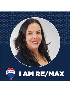 Asociado de Venta/Agente - Karla Font - RE/MAX CENTRAL