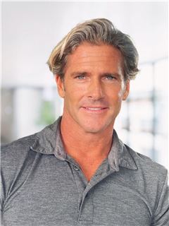 Makelaar - Matthew Dayton - RE/MAX OCEANSIDE REALTY