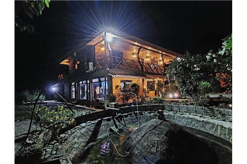 Te Koop-Villa-Quepos - Manuel Antonio, Puntarenas - Quepos, Costa Rica-902181018-8