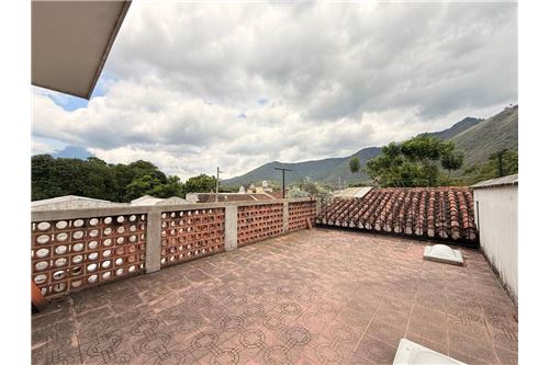 Villa Venta Jocotenango Sacatep quez - L Cb61cfe15c6a40bdba67139466b87d64 IList