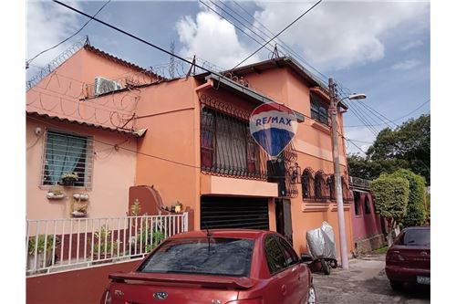 Myytävänä-Huvila-Santa Ana, Santa Ana, El Salvador-902301007-22