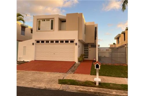 Villa - Venta - Jard De Casablanca, Toa Alta, Puerto Rico - 90107004-174 ,  RE/MAX Caribbean Central America