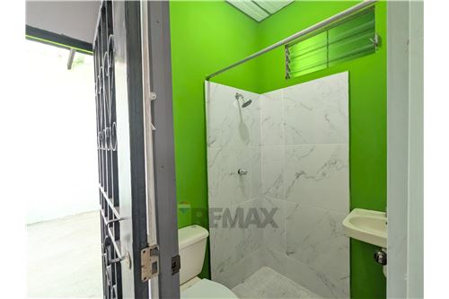 Te Koop-Villa-Cutumay Camones, Santa Ana, El Salvador-902331038-12