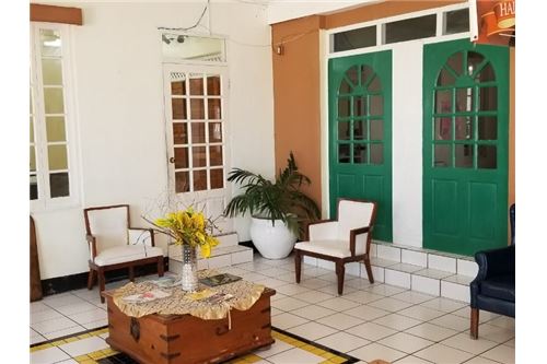 Commercial Retail For Sale Montego Bay Saint James Jamaica 90163003 130 Re Max Caribbean Central America