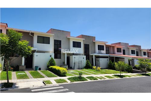 Te Koop-Villa-Apopa, San Salvador, El Salvador-901901064-5