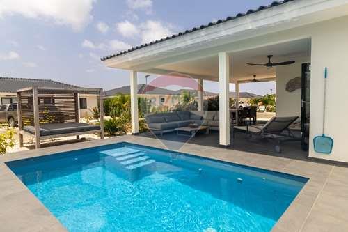 caribbean homes and yachts bonaire