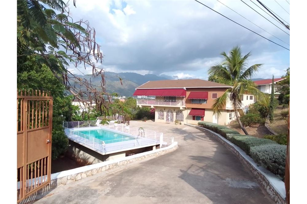 Residential Villa Kingston 6, Kingston, Jamaica Caribbean Central Ameri 9015303775 , RE