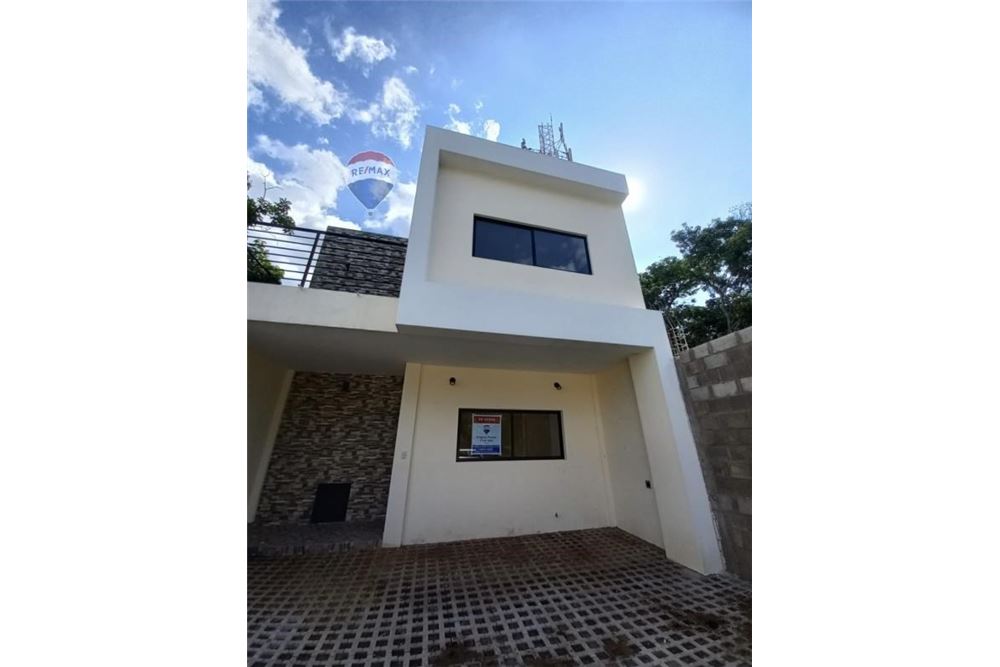 Villa For Sale Santa Ana, Santa Ana, El Salvador 90230100110