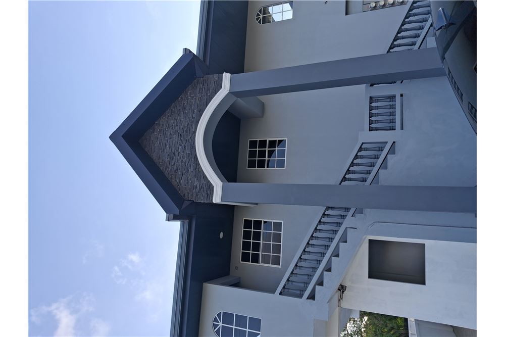 Condo/Apartment For Sale Saint Augustine, Saint Trinidad