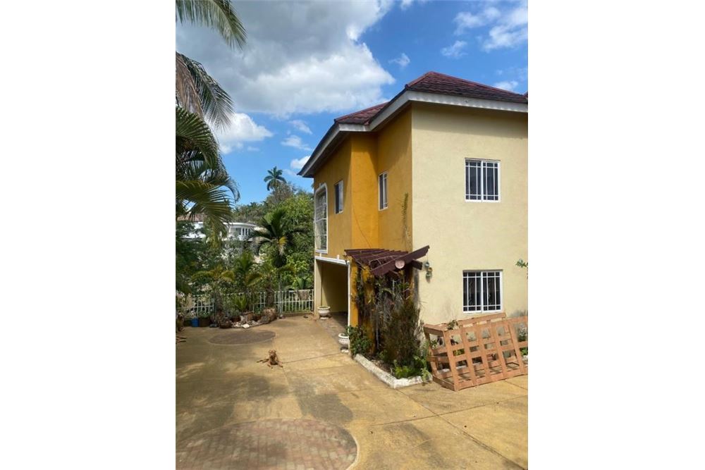 Residential Villa Kingston 9, Kingston, Jamaica Caribbean Central Ameri 901530655 , RE