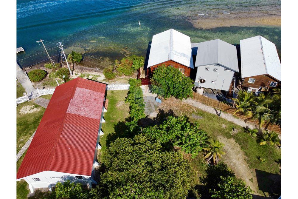 Villa - For Sale - Roatan, Bay Islands, Honduras - 18 - 90143009-236