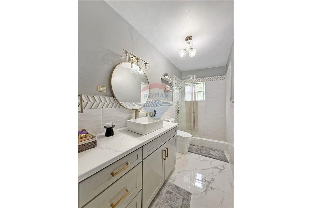 Apartamento/Condominio - Venta - Cane Garden Bay, Tortola North Central, Islas Virgenes Britanica (British Virgin Islands) - 7 - 90134005-316