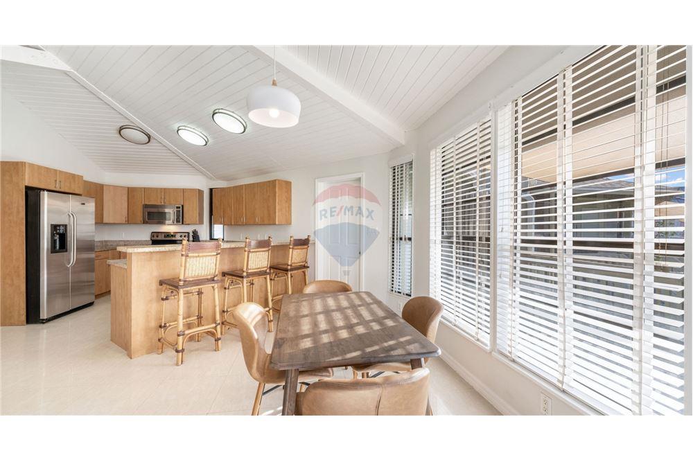 Appartement - Te Koop - South Sound, South Sound, Cayman Islands - 1 - 90146034-182