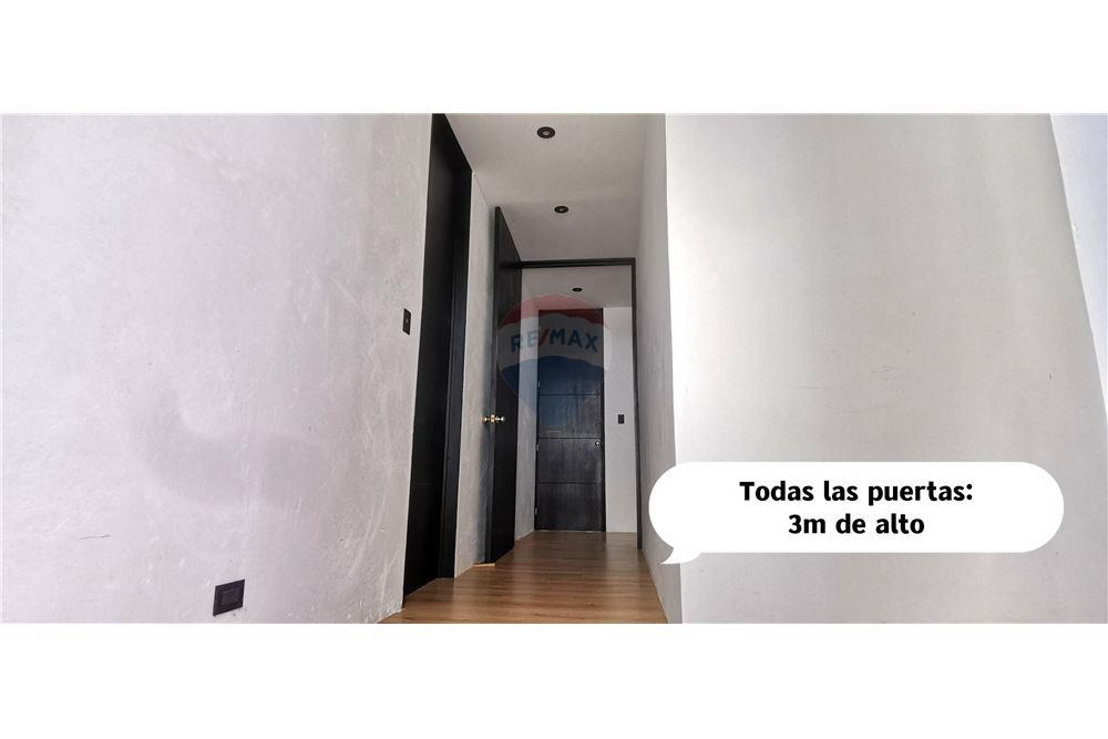 Villa - Venta - San Lucas Sacatepéquez, Sacatepéquez, Guatemala - 13 - 902691017-12