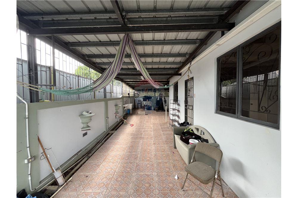 Villa - Venta - Arima, Arima, Trinidad and Tobago - 2 - 902551007-9